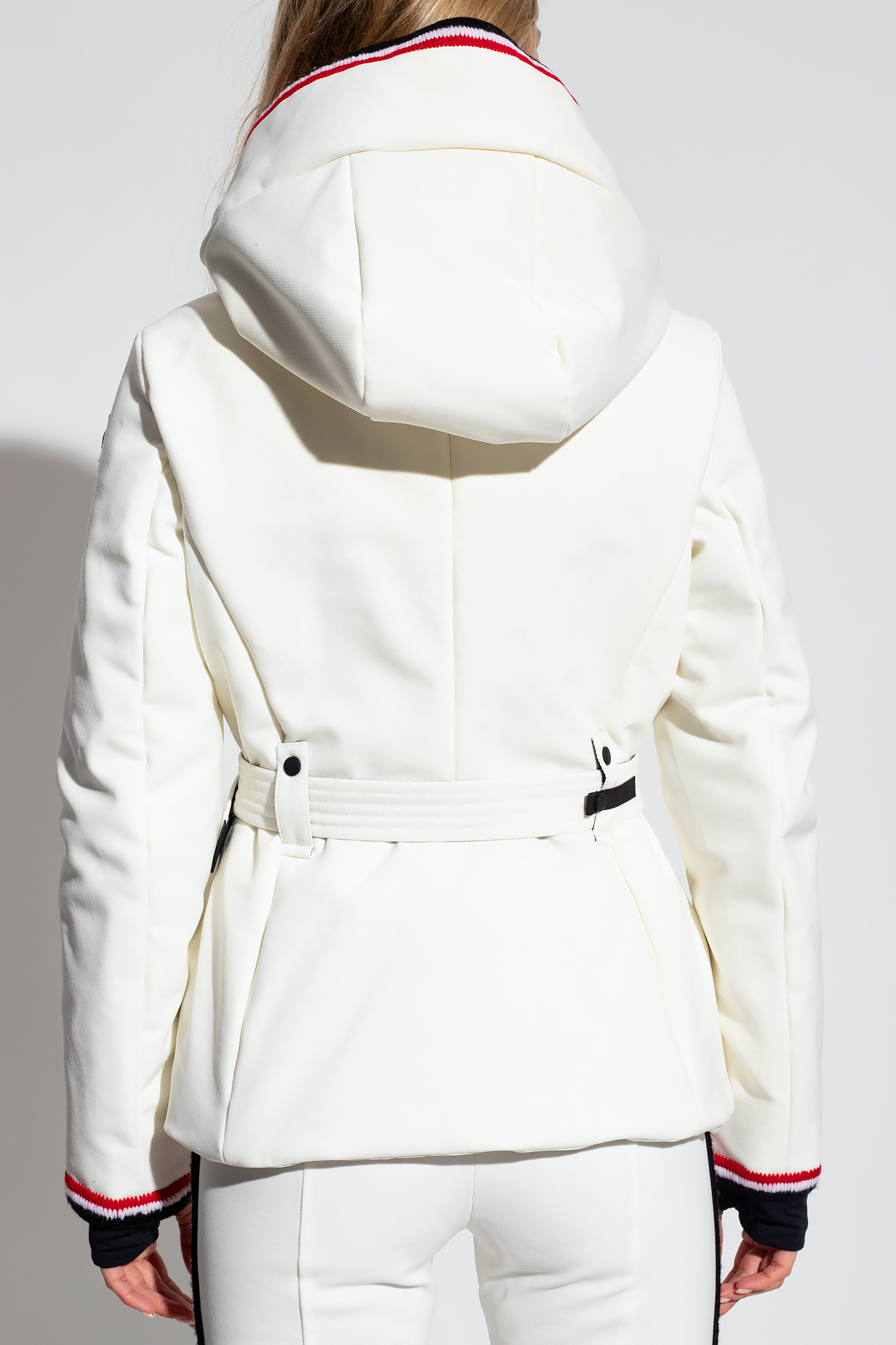 Moncler Grenoble MONCLER GRENOBLE PERFORMANCE & STYLE Moncler Grenoble MONCLER GRENOBLE PERFORMANCE & STYLE